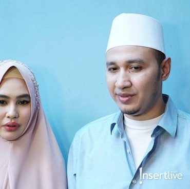 Jadi Model Busana Muslimah, Kartika Putri Diinterogasi Habib Usman