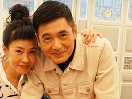 Cerita Chow Yun Fat Sempat Tak Mau Nikahi Istri, Kini Langgeng 34 Tahun