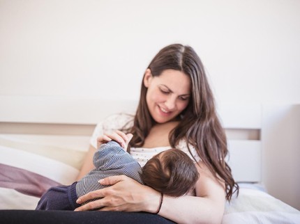 Saat Bayi Gigit Puting, Mungkin Ia Ingin Menyampaikan Sesuatu kepada Bunda