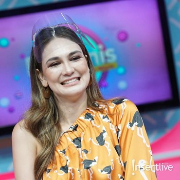 Bicara soal Kepoin Mantan, Luna Maya: Mereka Pernah Ada di Hidup Kita