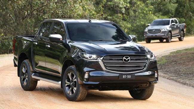 Generasi baru pikap Mazda BT-50 menggunakan platform Isuzu D-Max.