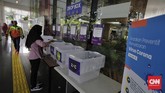 Pemprov DKI Buka Mal Pelayanan Publik Pemohon melakukan pengajuan administrasi di mal pelayanan publik. Jakarta, Rabu, 17 Mei 2020. CNN Indonesia/Adhi Wicaksono