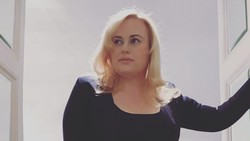 Mirip Adele, Rebel Wilson Turunkan Berat Badan hingga Bikin Pangling