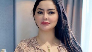 img-title Tegaskan Dinar Candy Tak Bersalah, Sisca Mellyana: Aku Juga Pernah Begitu