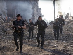 Sinopsis Film The Expendables 3: Aksi Tim Bayaran Elit Hadapi Pembelot