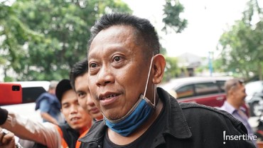 img-title 4 Tahun Menduda, Tukul Arwana Akui Nyaman dengan Meggy Diaz