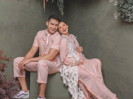 7 Potret Asmirandah Saat Maternity Photoshoot, Makin Cantik & Glowing