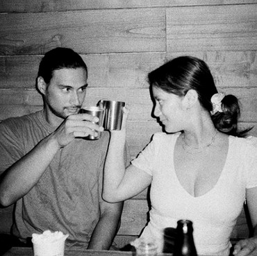 6 Momen Mesra Tara Basro & Daniel Adnan yang Menikah Diam-diam