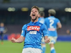 Capai 100 Gol di Serie A, Dries Mertens Tantang Lukaku