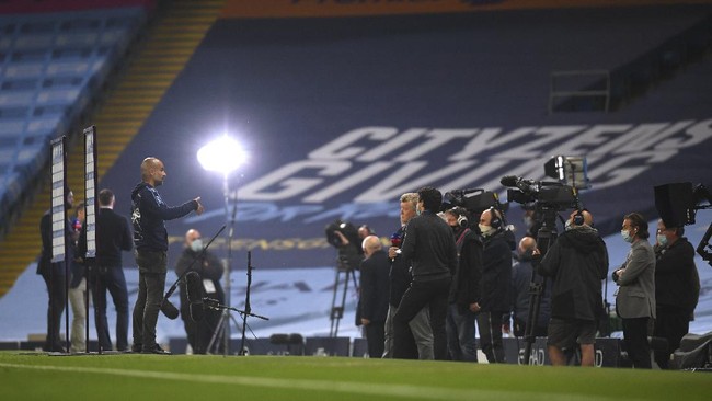 FOTO: Hal Baru di Liga Inggris saat Man City Tekuk Arsenal
