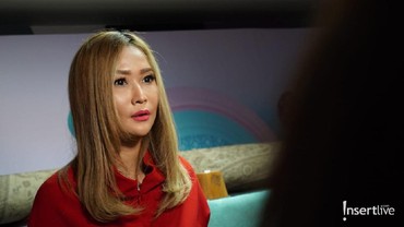 img-title Dukungan Inul Daratista untuk Via Vallen: Uang Bisa Dicari Kembali