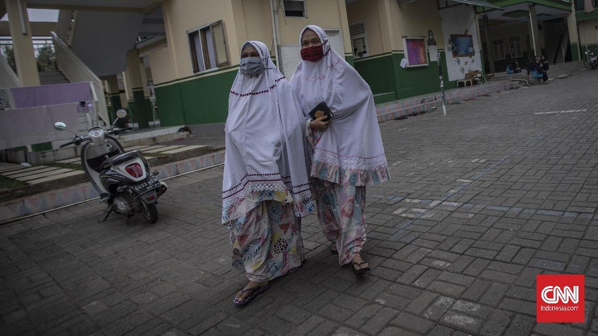 FOTO : Mengintip New Normal Ala Pondok Pesantren