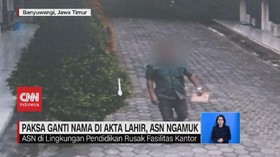 VIDEO: Paksa Ganti Nama di Akta Lahir, ASN Ngamuk