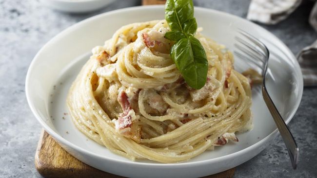 Resep Spaghetti Carbonara Creamy dan Lezat