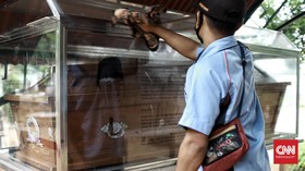 FOTO: Wajah Kenangan Bulan Bung Karno