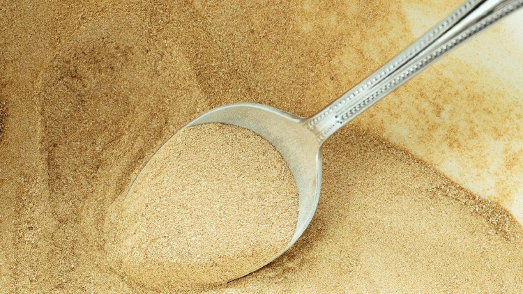 Mengenal Nutritional Yeast atau Kaldu Jamur, Benarkah Menyehatkan?