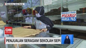 VIDEO: Penjualan Seragam Sekolah Sepi