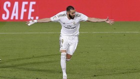 Benzema Lewati Rekor Puskas di Laga Madrid vs Valencia