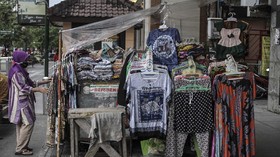 Jokowi Minta 19.900 Pedagang di Yogyakarta Segera Divaksin