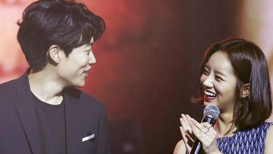 Ryu Joon Yeol dan Hyeri kepergok pacaran di Seoul.