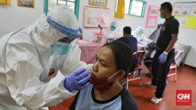 KSAD Bakal Tinjau Ulang Uji Klinis Obat Covid-19 Unair