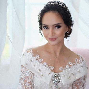 Dinikahi Rico Hidros Daeng, Angelica Simperler Ngaku Baru Kenal 3 Bulan