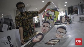FOTO: Produksi Kreatif Face Shield Karakter Wajah