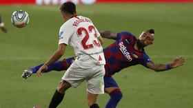 Barcelona Diremehkan, Vidal Peringatkan Munchen