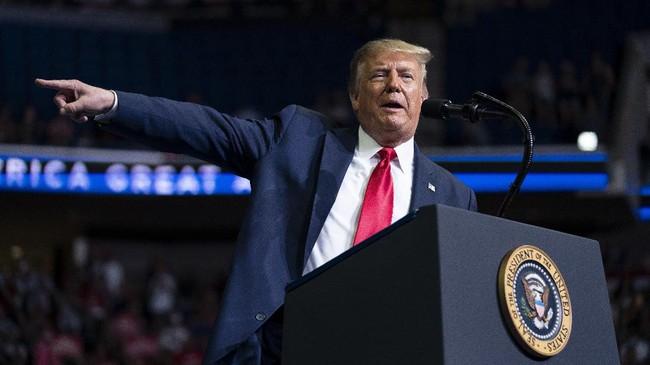 President Donald Trump speaks during a campaign rally at the BOK Center, Saturday, June 20, 2020, in Tulsa, Okla. (AP Photo/Evan Vucci)