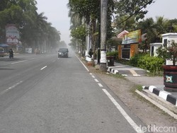 Sebaran Hujan Abu Erupsi Gunung Merapi di Magelang Meluas