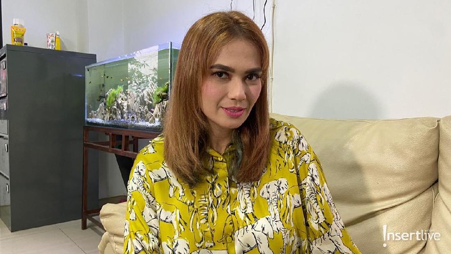 Cantik & Glamor, Catherine Wilson Rela Panas-panasan Demi Beri Bantuan