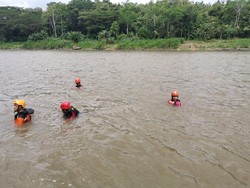 Sandalnya Ditemukan Terapung di Sungai Progo, Bocah Ini Hilang Diduga Hanyut