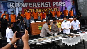 Masuk DPO, Polisi Buru 11 Anak Buah John Kei