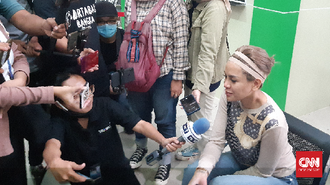 sidang tuntutan Nikita Mirzani.