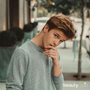 Wajib Tahu! Alasan Cowok Lebih Mudah Jatuh Cinta pada Perempuan Cantik