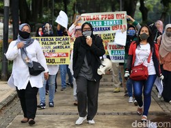 Protes Syarat Usia PPDB DKI, Ortu: Yang Tua Ikut Kejar Paket Saja