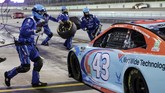 Bubba Wallace Bubba Wallace (43) makes a pit stop during a NASCAR Cup Series auto race Sunday, June 14, 2020, in Homestead, Fla. (AP Photo/Wilfredo Lee)