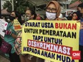 Geruduk Anies soal PPDB 2020, Orang Tua Murid Abai Jaga Jarak