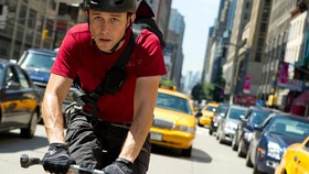 Sinopsis Premium Rush, Tayang di Bioskop Trans TV Malam Ini