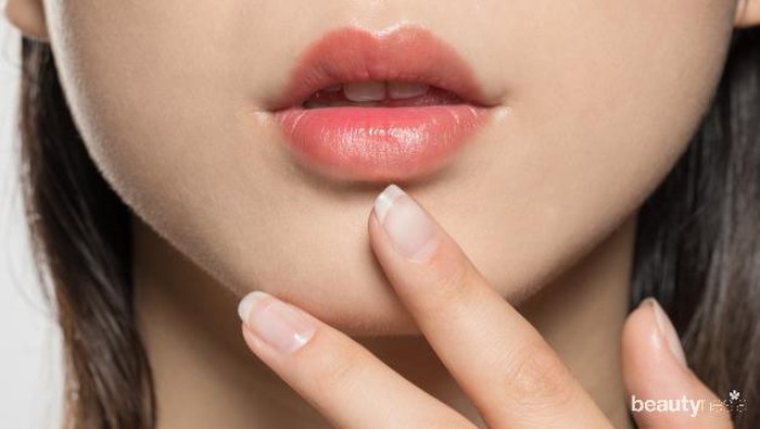 Tanpa Sadar, 5 Kebiasaan Buruk Berikut Bikin Bibir Makin Menghitam