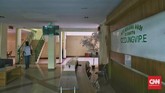 TAK ADA CALON JAMAAH HAJI DI ASRAMA HAJI PONDOK GEDE TAHUN INI Asrama-asrama ini sepi tahun ini Karena pemerintah kerajaan Arab Saudi membatasi jamaah haji yang akan beribadah akibat covid-19. CNN Indonesia/Safir Makki