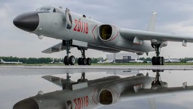 Spesifikasi Pesawat Pengebom Xian H-6 China Provokasi Taiwan
