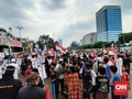 Massa FPI Cs Tolak RUU HIP Mulai Menyemut di Depan DPR