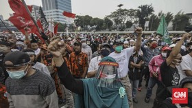 Dalih Korlap soal Pembakaran Bendera PDIP: Ada Penyusup