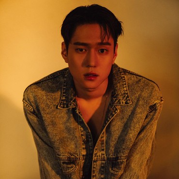 Go Kyung Pyo Kepergok ke Bar bareng Model Transgender, Agensi Beri Tanggpan