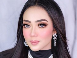 Makeup Artist Viral, Sulap Wanita Biasa Jadi Mirip Syahrini