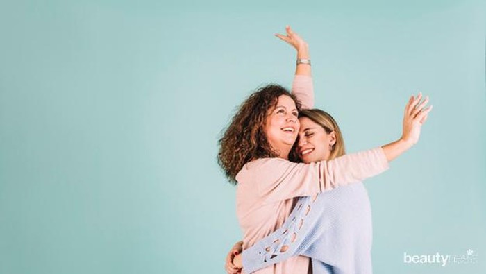 Berapa Banyak Pelukan yang Kita Butuhkan Dalam Sehari Untuk Bahagia?