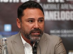 Terinspirasi Tyson, Oscar De La Hoya Mau Naik Ring Lagi?