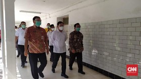 Menkes Kirim Tenaga Medis Bantu Penanganan Covid di Surabaya