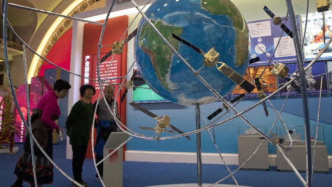 Satelit Navigasi China Beidou Akan Layani Wilayah ASEAN Sistem Satelit Navigasi BeiDou China segera menyediakan layanan untuk negara-negara ASEAN.